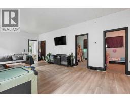 427 12A Street N - photo 5