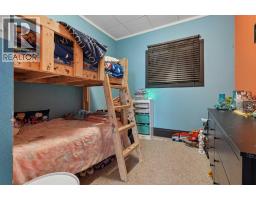 427 12A Street N - photo 14