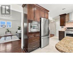 8 Edna Street, London South, ON N5Z2X9 Photo 12