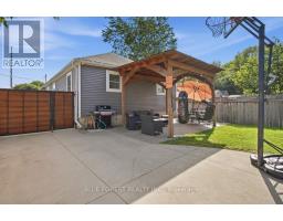 8 Edna Street, London South, ON N5Z2X9 Photo 31