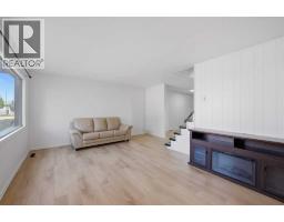 5401 50 Street, Ponoka, AB T4J1H3 Photo 11
