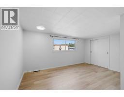 5401 50 Street, Ponoka, AB T4J1H3 Photo 12