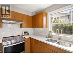 563 Yates Road Unit# 215, Kelowna, BC V1V2V3 Photo 16