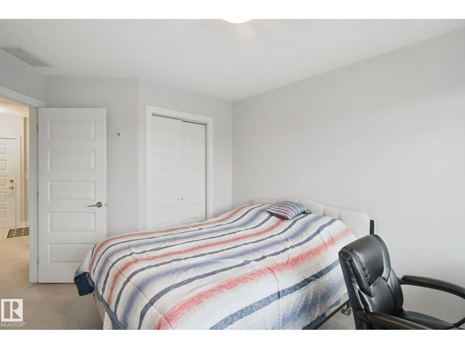 #125 5151 Windermere BV SW - 32