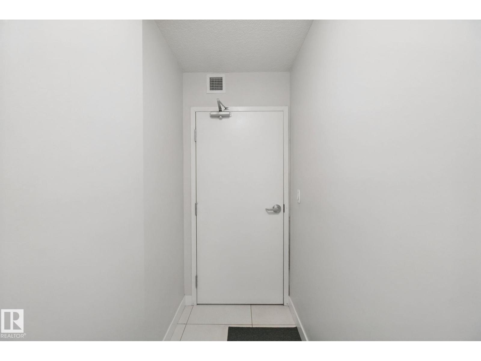 #125 5151 Windermere BV SW - 41