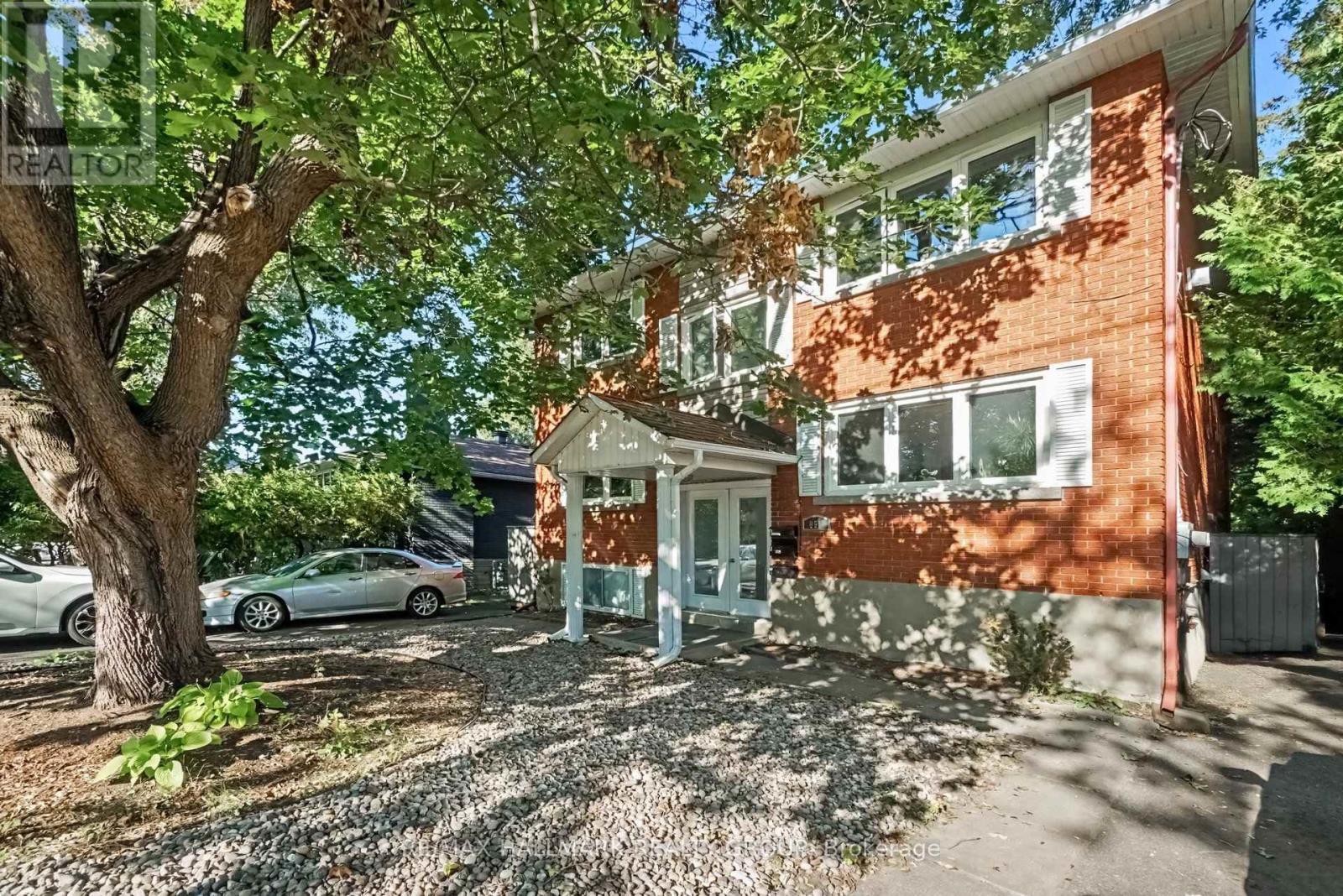 657 GOLDEN AVENUE - 2
