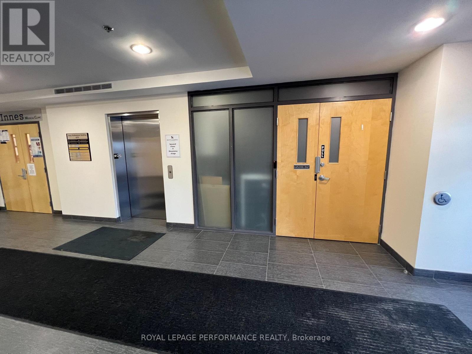 200 a-B - 4275 Innes Road
