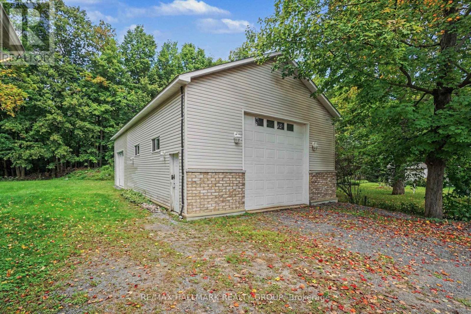 7273 MITCH OWENS ROAD - Image 33
