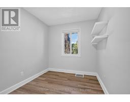 7 Norice Street, Ottawa, ON K2G2X2 Photo 18