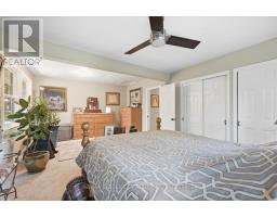 98 Village Road, St  Catharines, ON L2T3C1 Photo 17