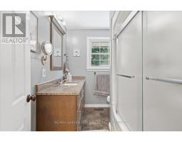 98 Village Road, St  Catharines, ON L2T3C1 Photo 19