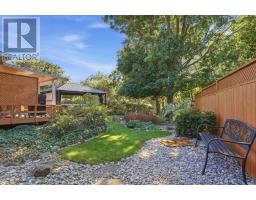 98 Village Road, St  Catharines, ON L2T3C1 Photo 36