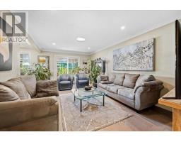 98 Village Road, St  Catharines, ON L2T3C1 Photo 8