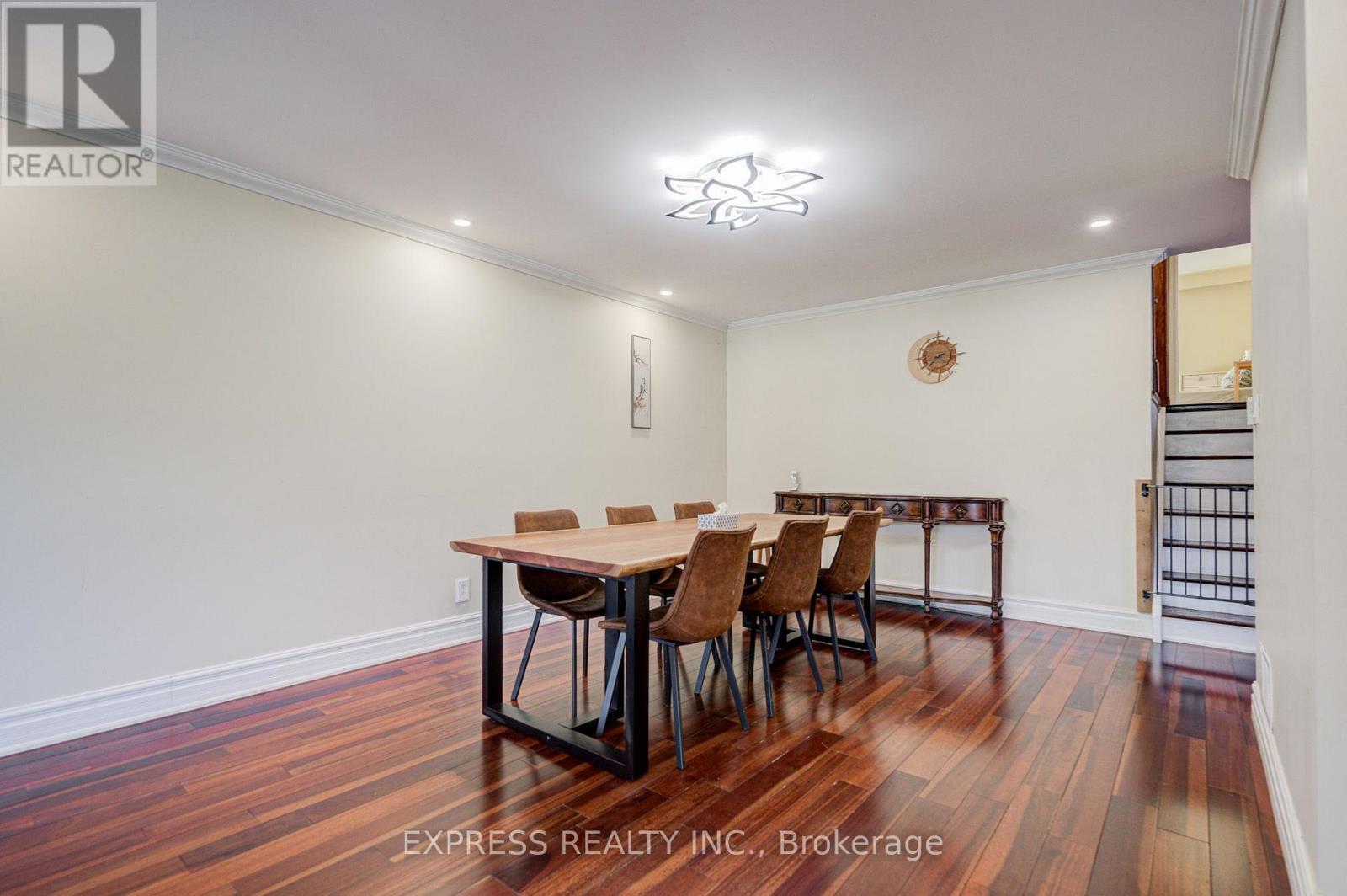 42 GATEHEAD ROAD - 6
