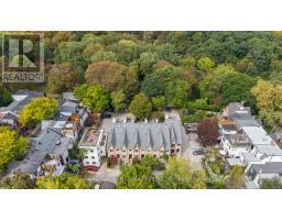 12 St. James Court, Toronto, ON M4X1X4 Photo 12