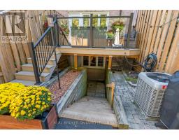 12 St. James Court, Toronto, ON M4X1X4 Photo 16