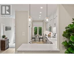 12 St. James Court, Toronto, ON M4X1X4 Photo 17
