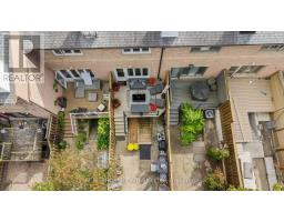 12 St. James Court, Toronto, ON M4X1X4 Photo 9