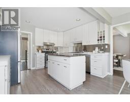 18 Tetbury Crescent, Toronto, ON M3A3G3 Photo 12
