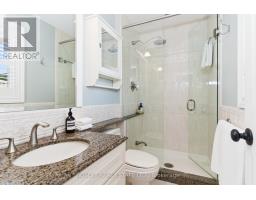 18 Tetbury Crescent, Toronto, ON M3A3G3 Photo 16