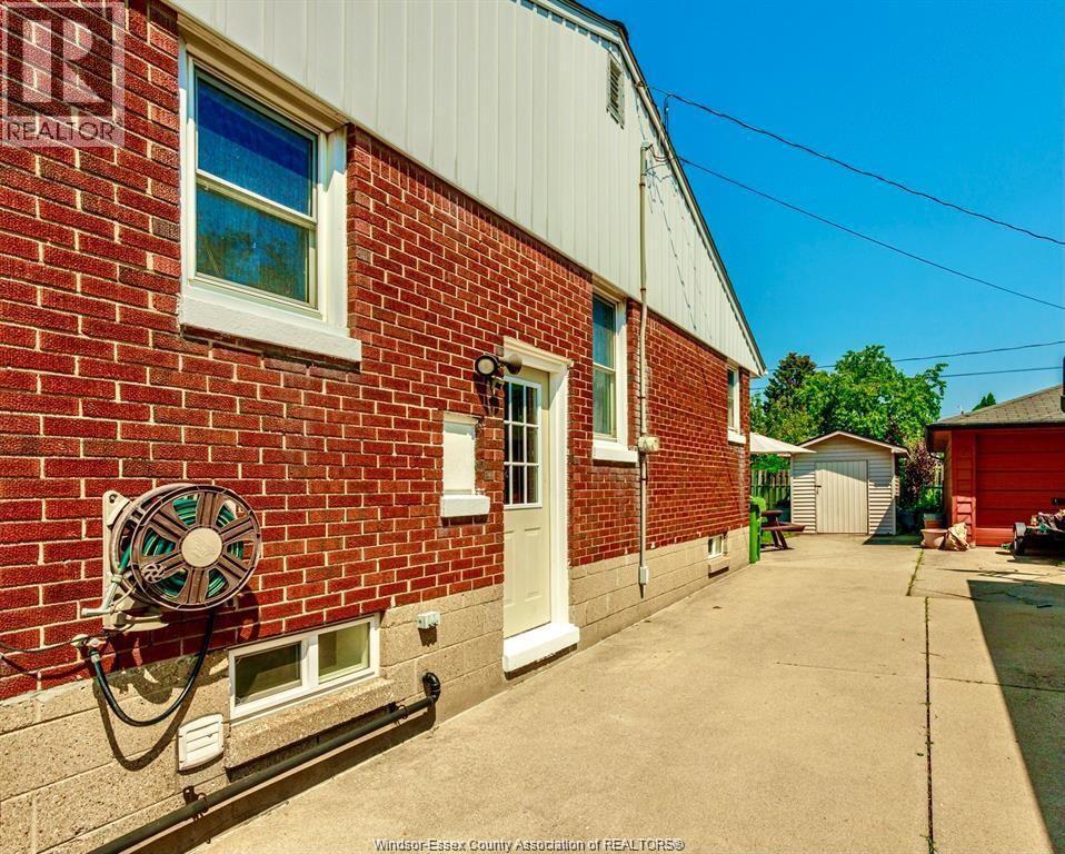 3775 MYRTLE - Image 21