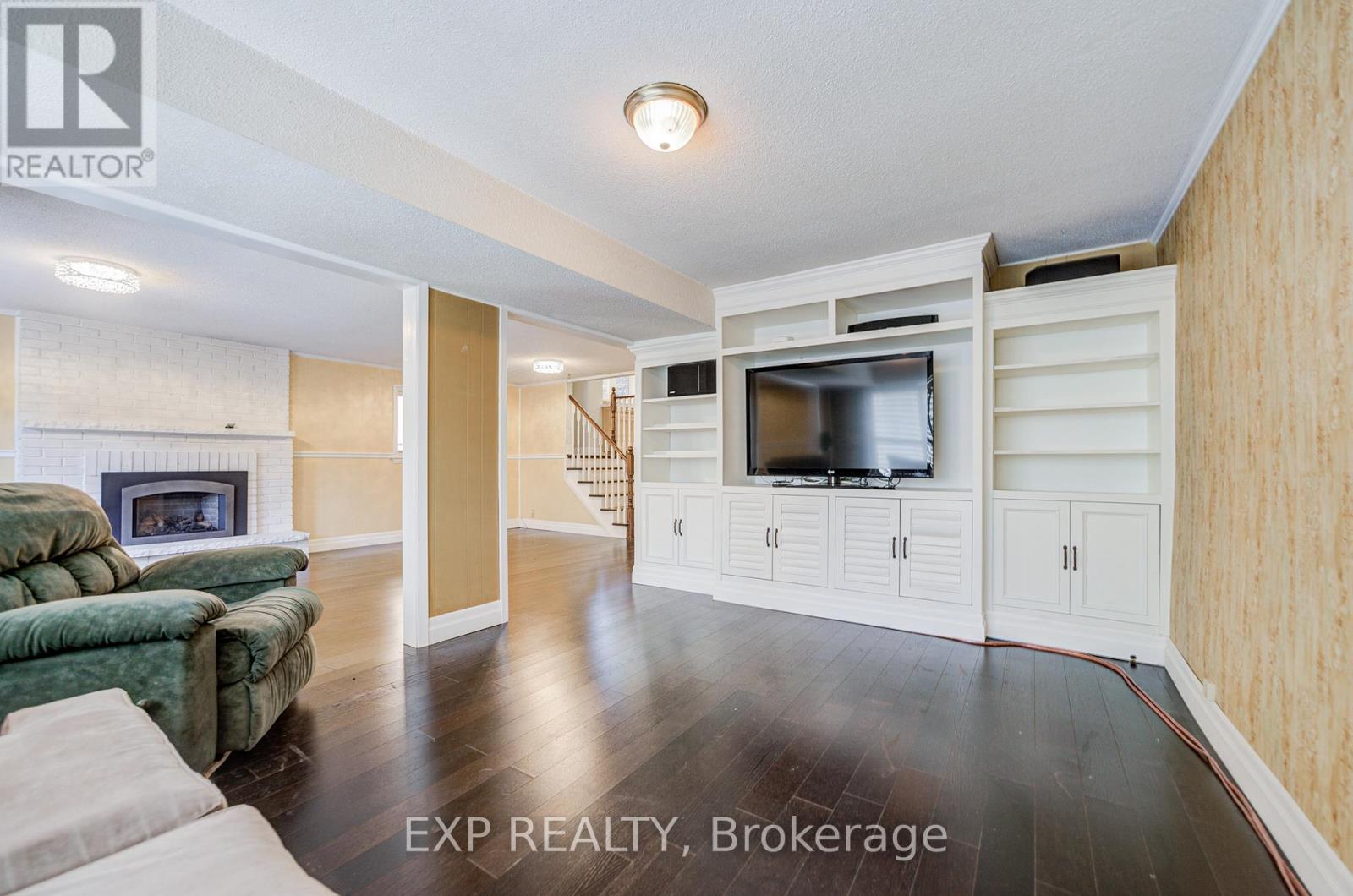 82 DERBY COURT - Image 17
