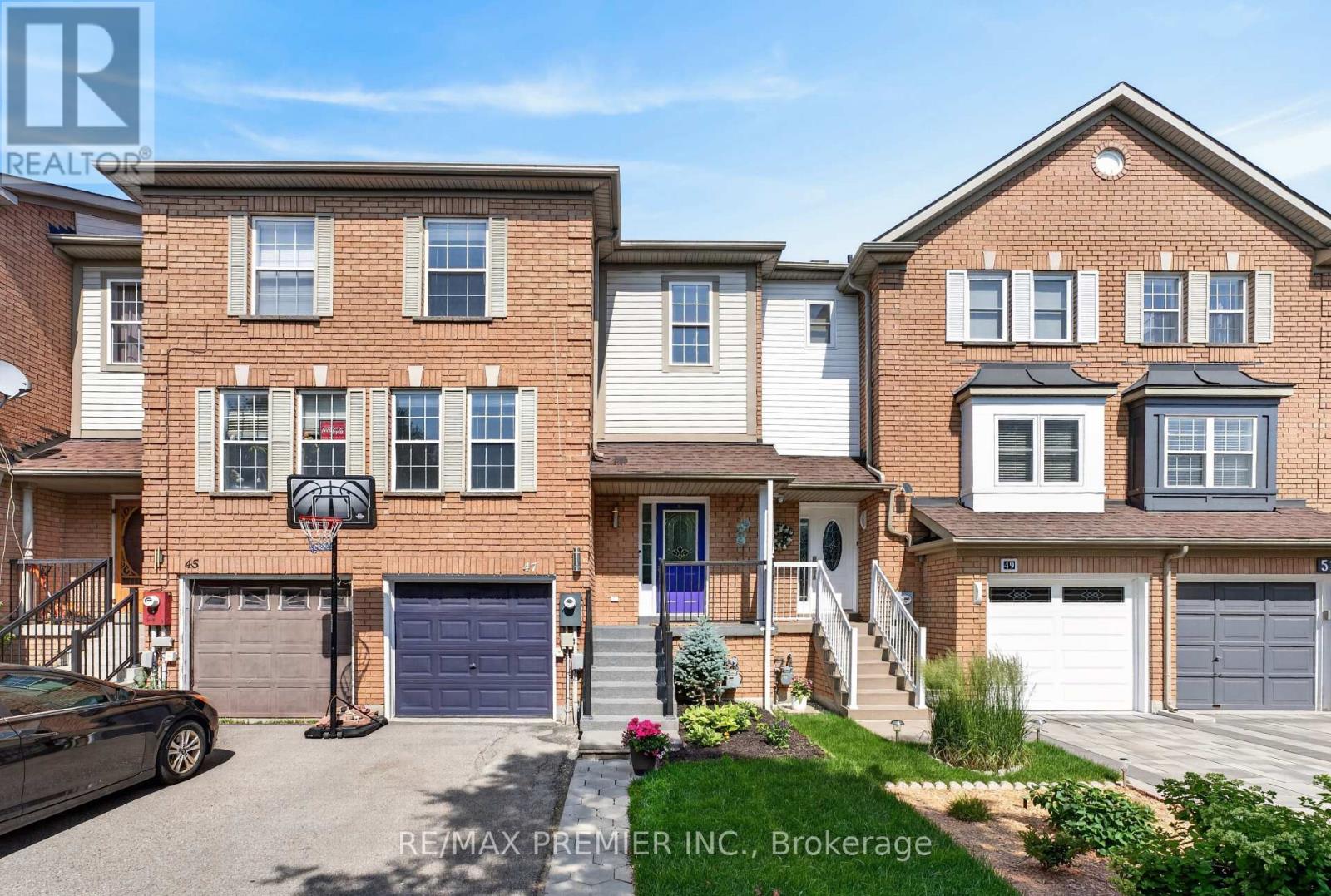 47 Milloy Place, Aurora (Aurora Grove), Ontario, L4G7L2, Aurora (Aurora Grove), Ontario — photo 1 of 5