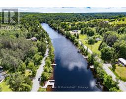 183 Santas Village Road, Bracebridge), ON P1L1W8 Photo 44