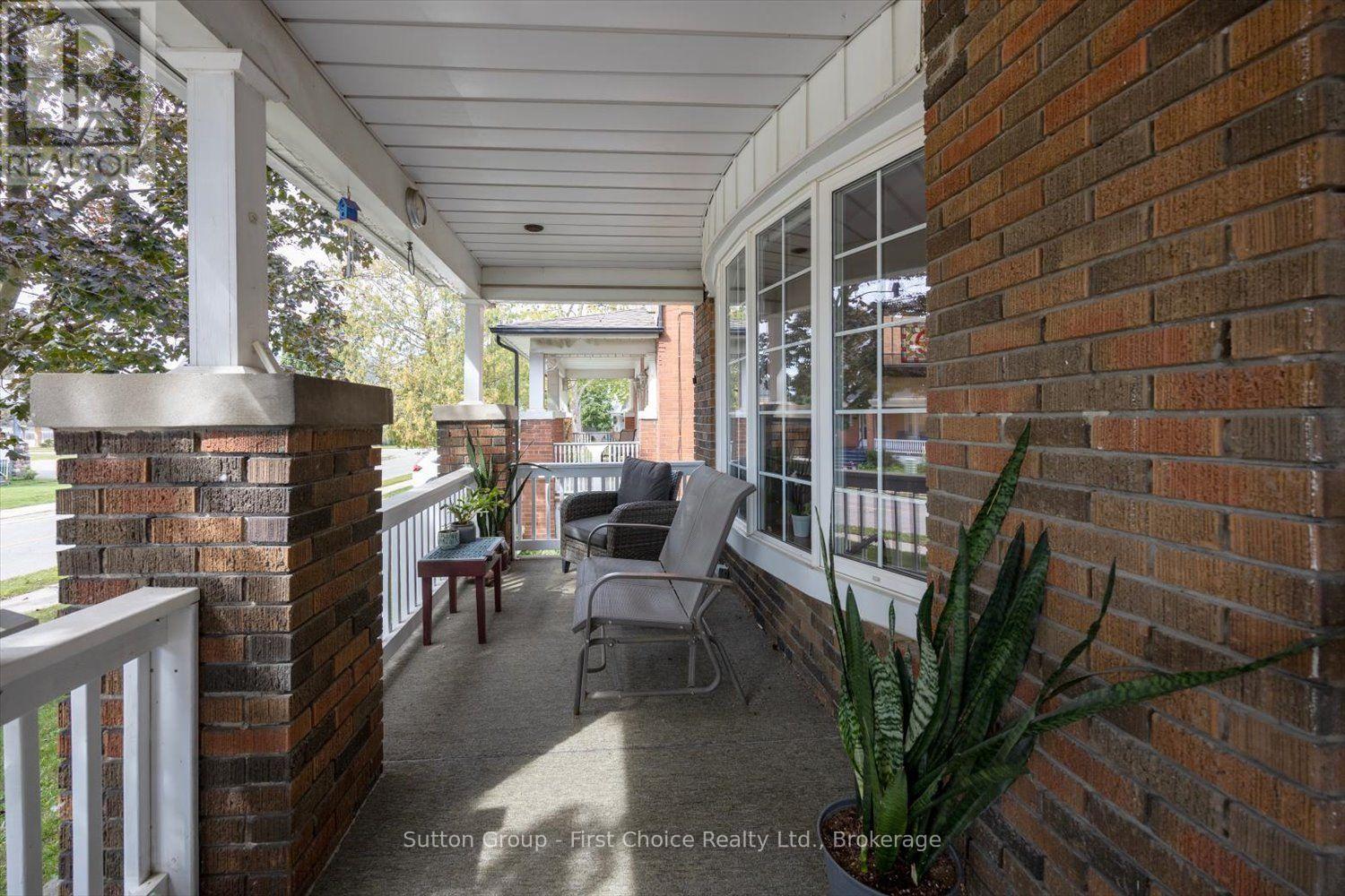 94 Cambria Street, Stratford, Ontario, N5A1H1, Stratford, Ontario — photo 5 of 5