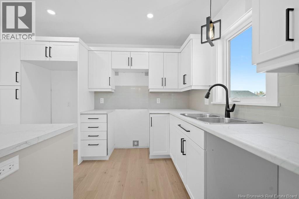 193 Carrington Drive - 20