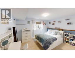64 Riverwood Manor W - photo 21