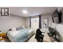 64 Riverwood Manor W - photo 19