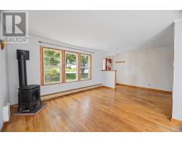 32 Warfords Road thumbnail 10
