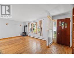32 Warfords Road thumbnail 11