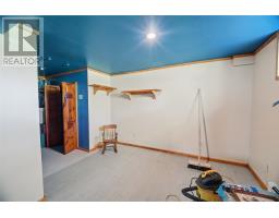 32 Warfords Road thumbnail 22