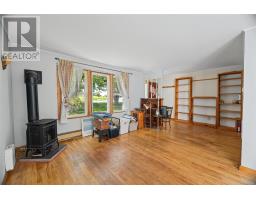 32 Warfords Road thumbnail 31