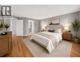 1109, 1109 Hawksbrow Point NW - photo 13