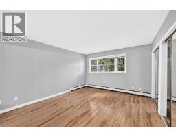 1109, 1109 Hawksbrow Point NW - photo 16