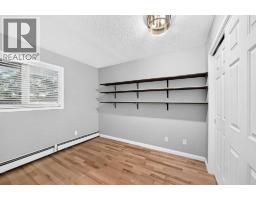 1109, 1109 Hawksbrow Point NW - photo 19