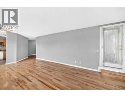 1109, 1109 Hawksbrow Point NW - photo 4