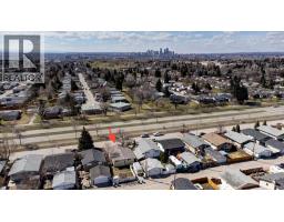 99 Dovercliffe Way SE - photo 33