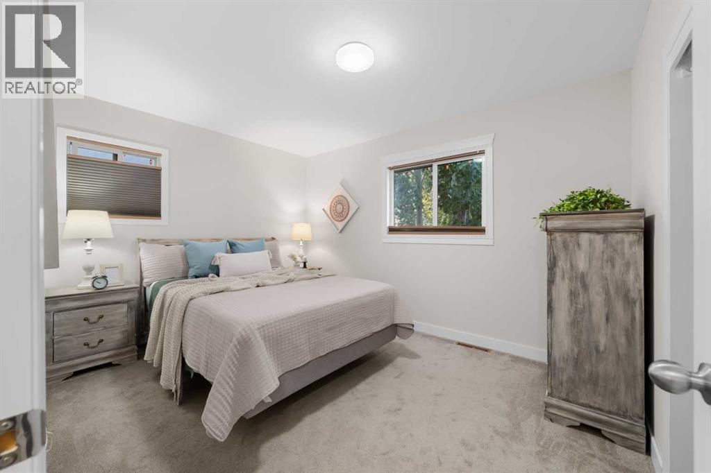 8515 48 Avenue NW - Image 20