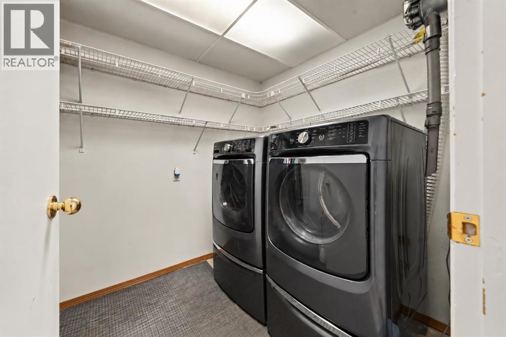 8515 48 Avenue NW - Image 39