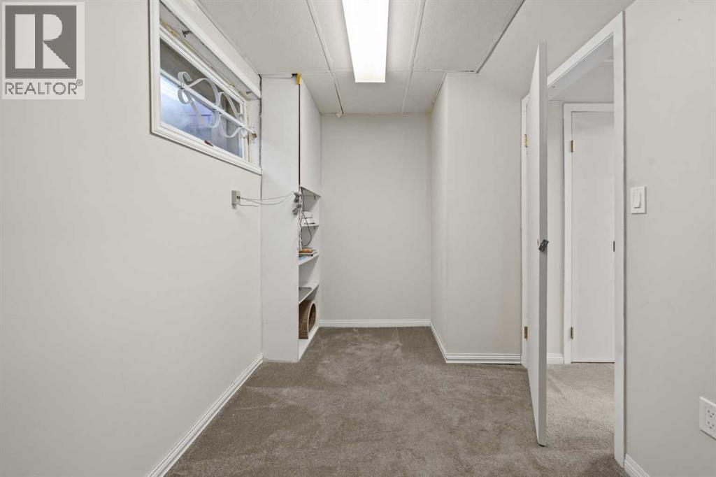 8515 48 Avenue NW - Image 37