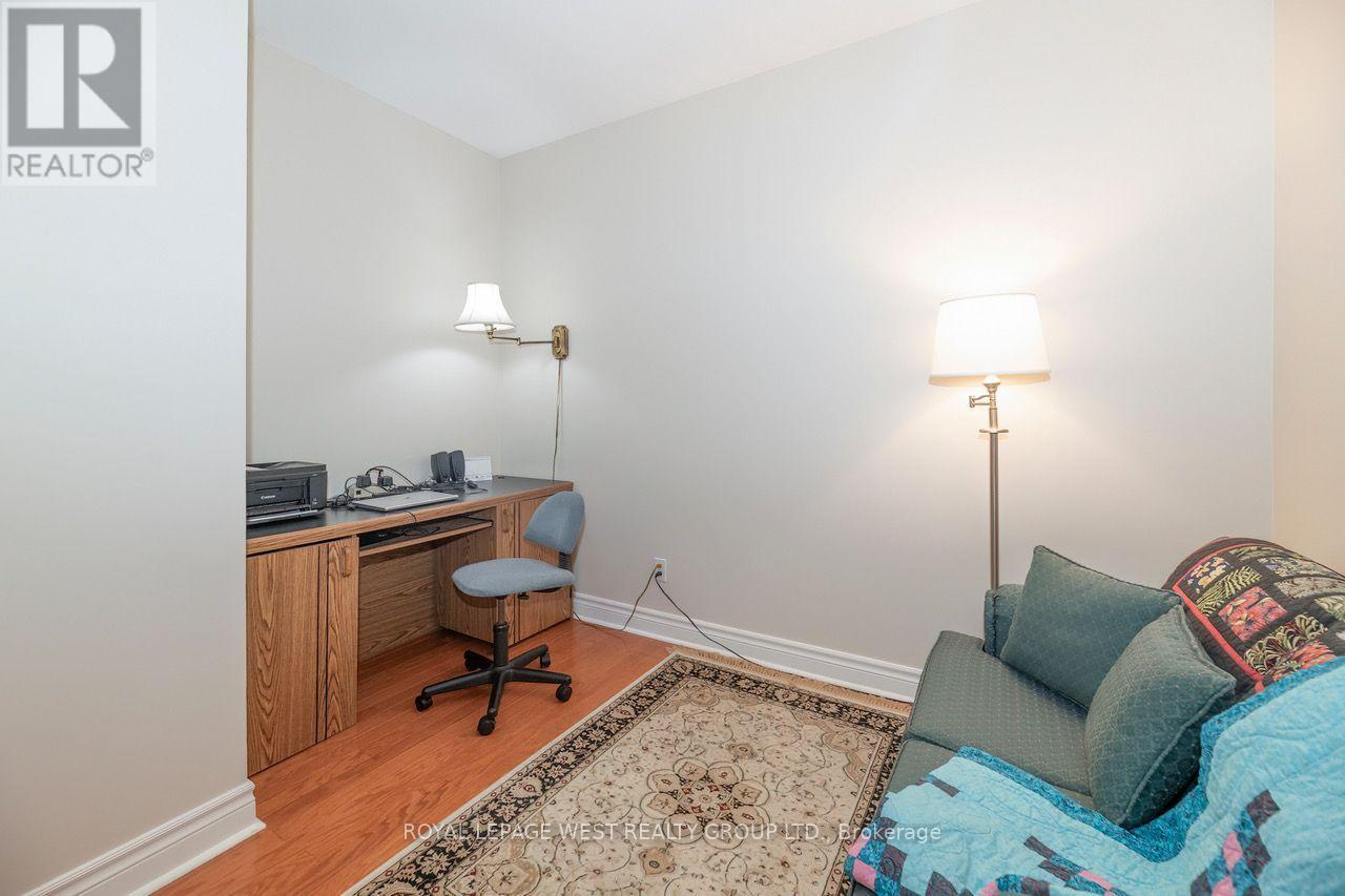 #302 1 LOMOND DRIVE - 12