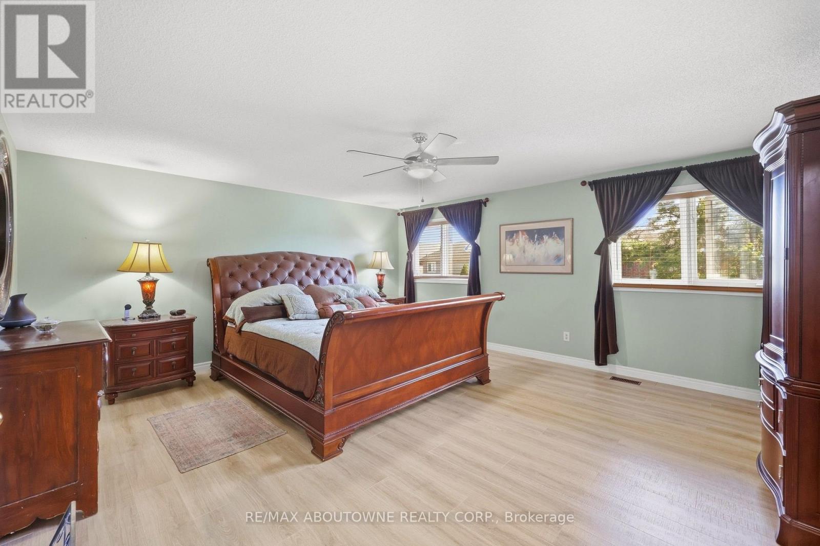 1094 GORHAM WAY - Image 28