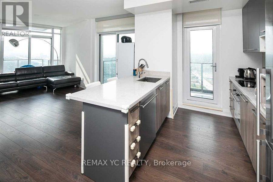 #3705 36 PARK LAWN ROAD - 3