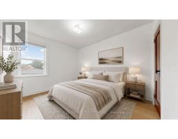683 Old Weston Road, Toronto, ON M6N3B6 Photo 13