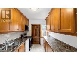 Bathroom - 683 Old Weston Road, Toronto, ON M6N3B6 Photo 9