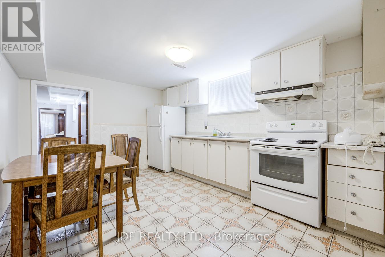 48 DEBBY COURT - Image 25